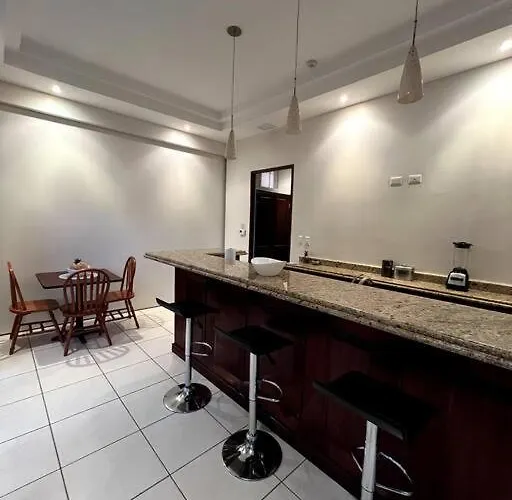 1 Bedroom With Pool And Walking Distance To Tamarindo