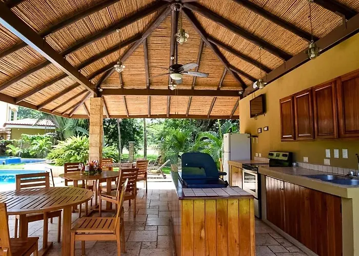 Apartamento 1 Bedroom With Pool And Walking Distance To Tamarindo